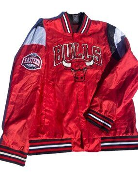 Chicago Bulls NBA Full Snap Jacket Red Black Sz XL Eastern Conference Varsity